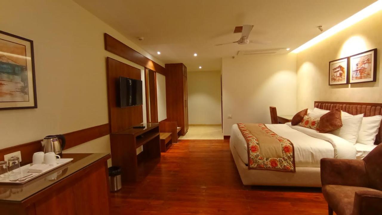 Justa Grand View Resort & Spa, Manali 外观 照片