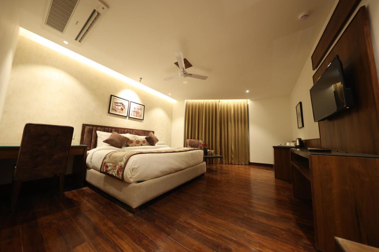 Justa Grand View Resort & Spa, Manali 外观 照片