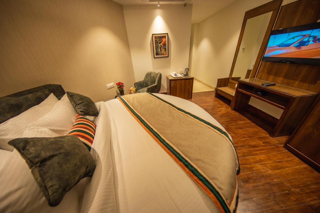 Justa Grand View Resort & Spa, Manali 外观 照片